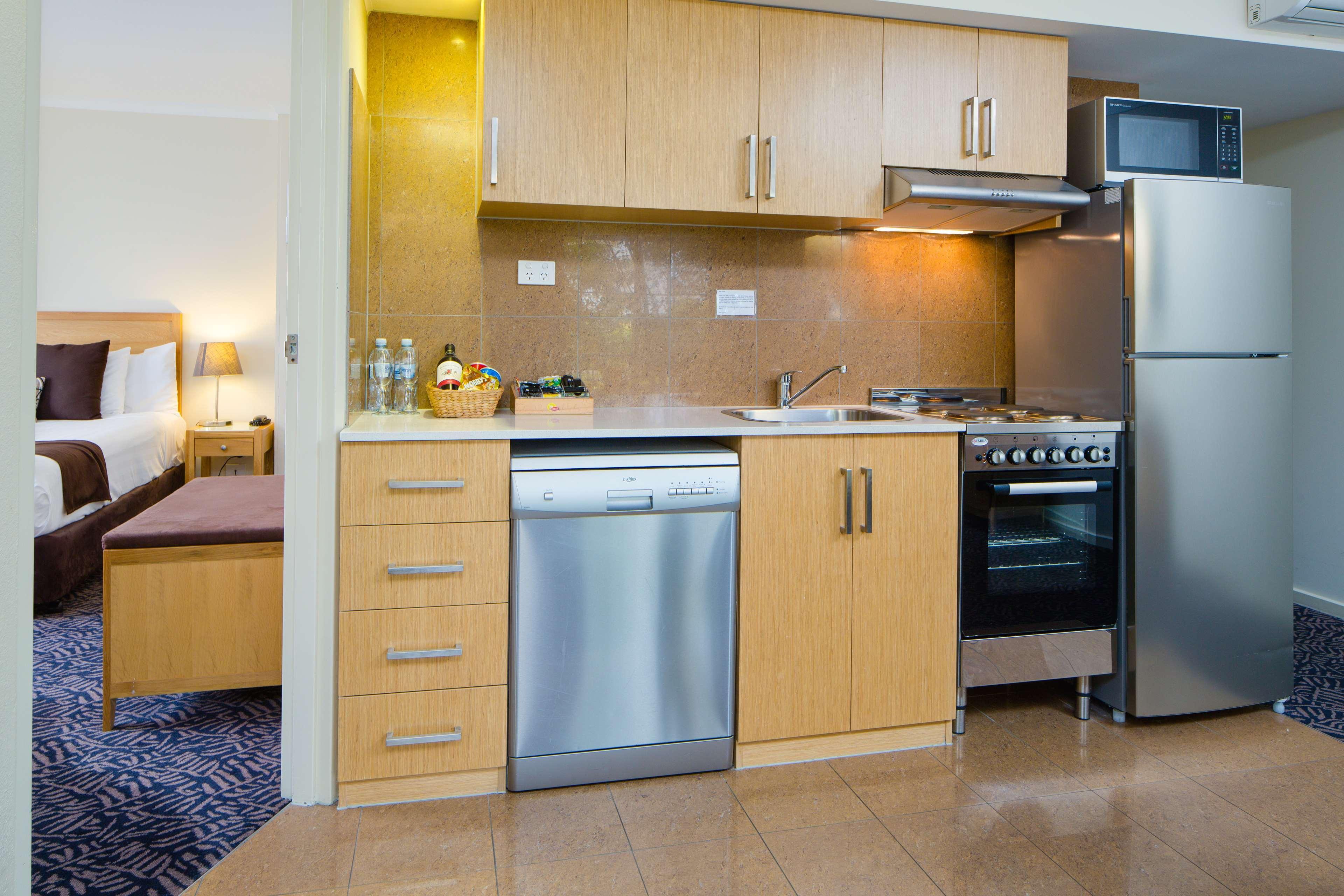 Best Western Plus Hovell Tree Inn Олбері Екстер'єр фото