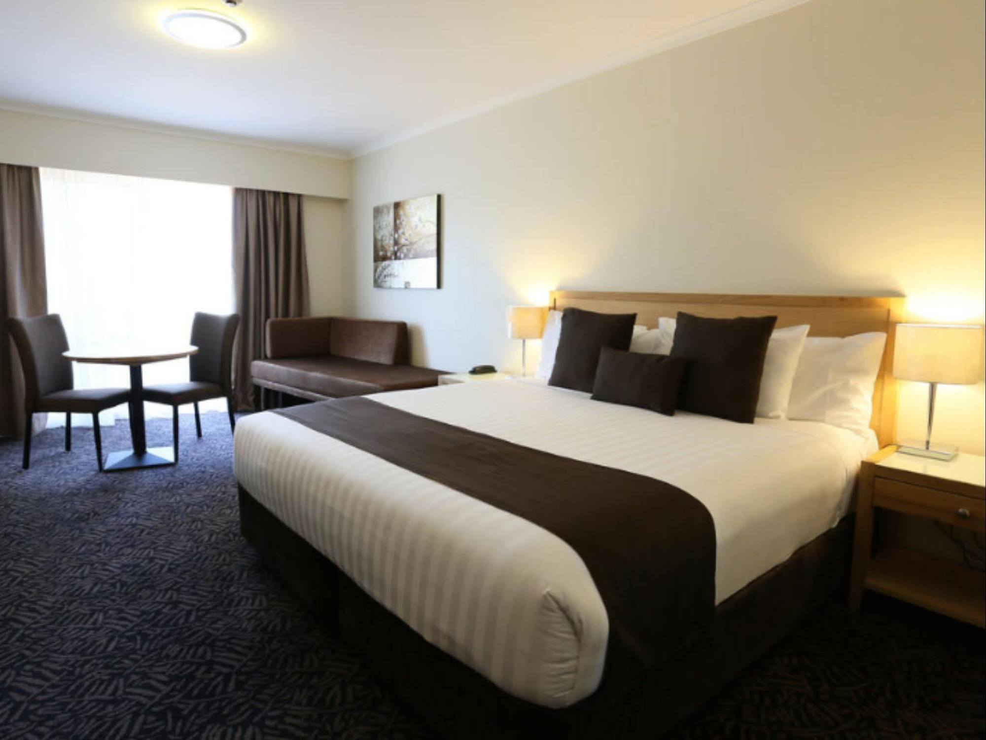 Best Western Plus Hovell Tree Inn Олбері Екстер'єр фото