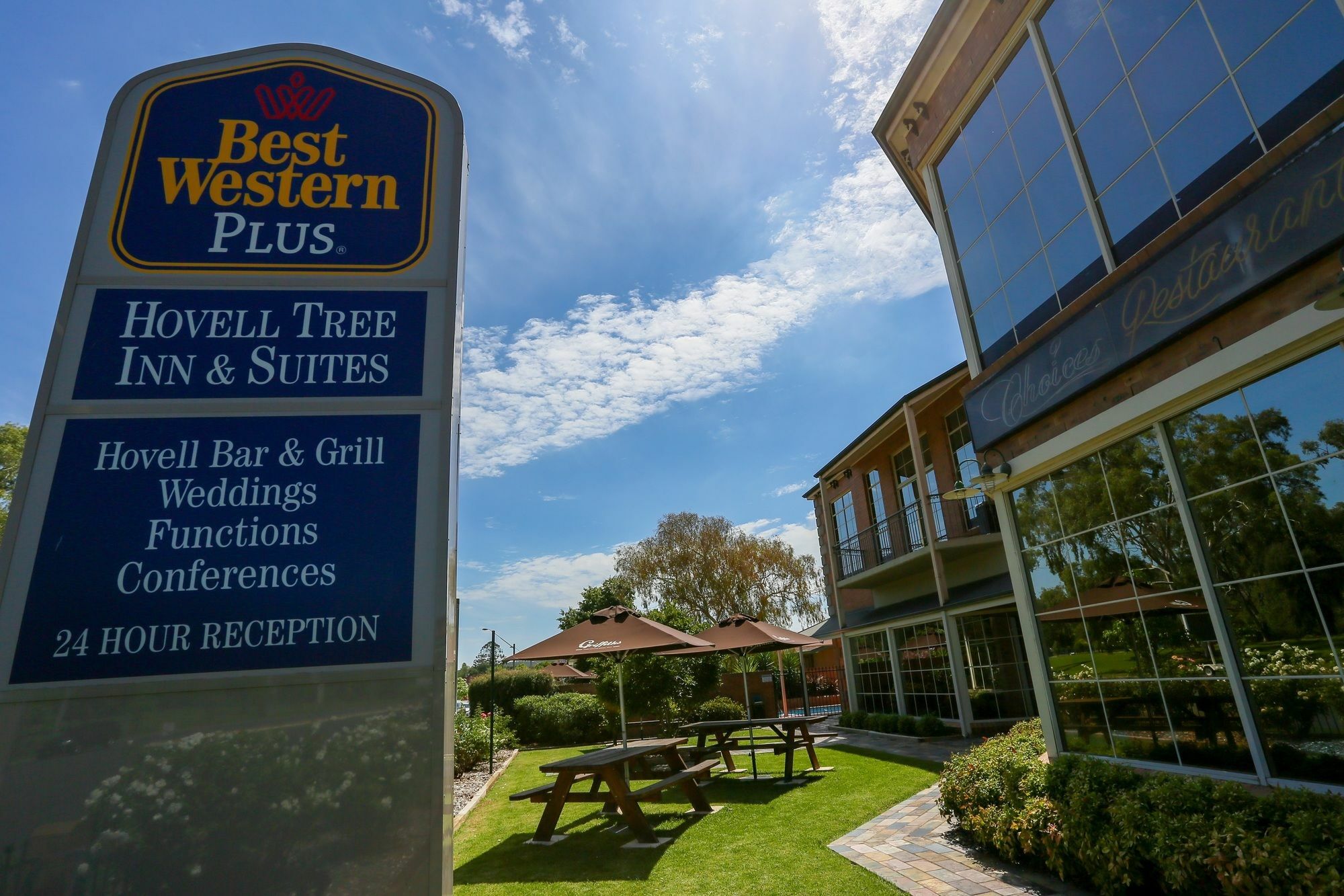 Best Western Plus Hovell Tree Inn Олбері Екстер'єр фото